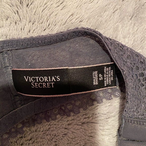 Halter neck bralette - Picture 3 of 3